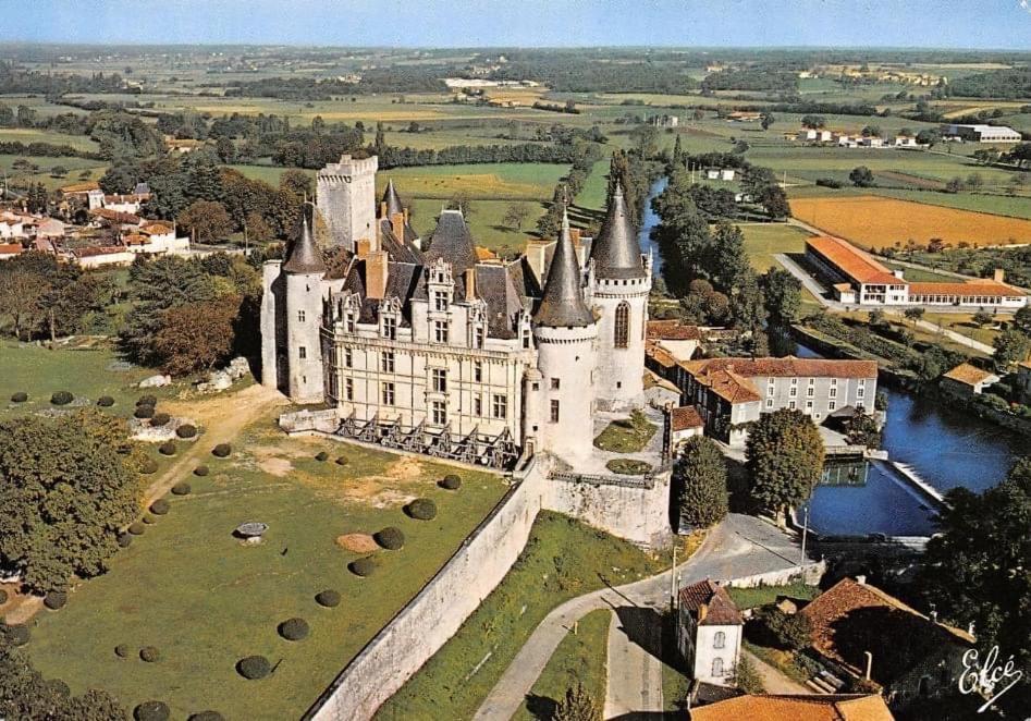 La Ligonne Panzió Marillac Kültér fotó